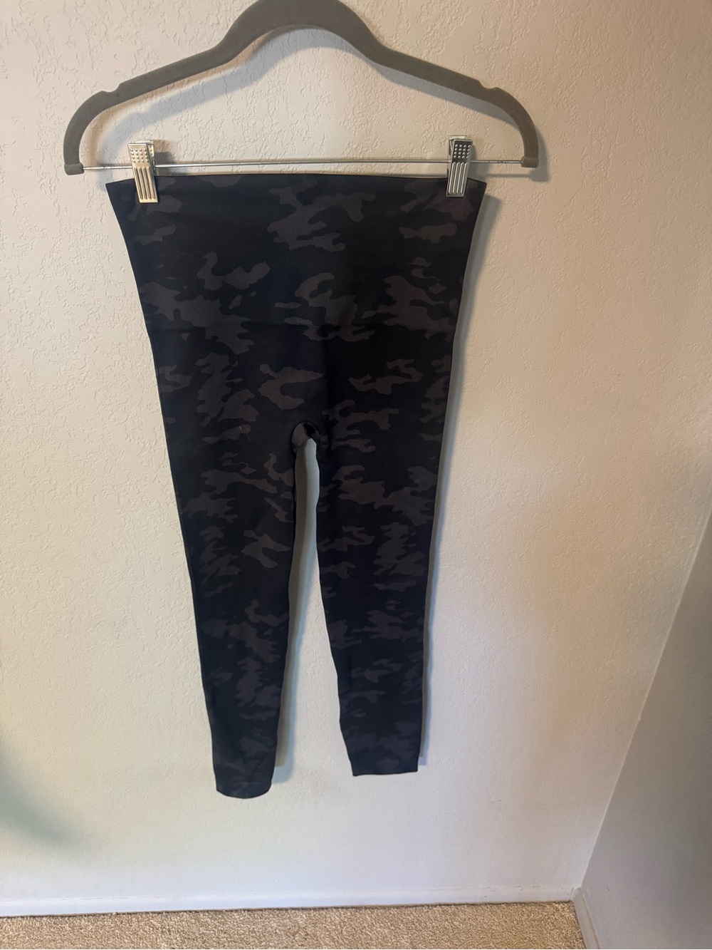 SPANX Kids Black Camo High-Rise Leggings